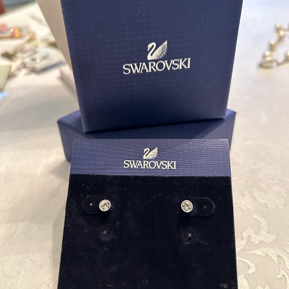Swarovski Black Earring Stud clear